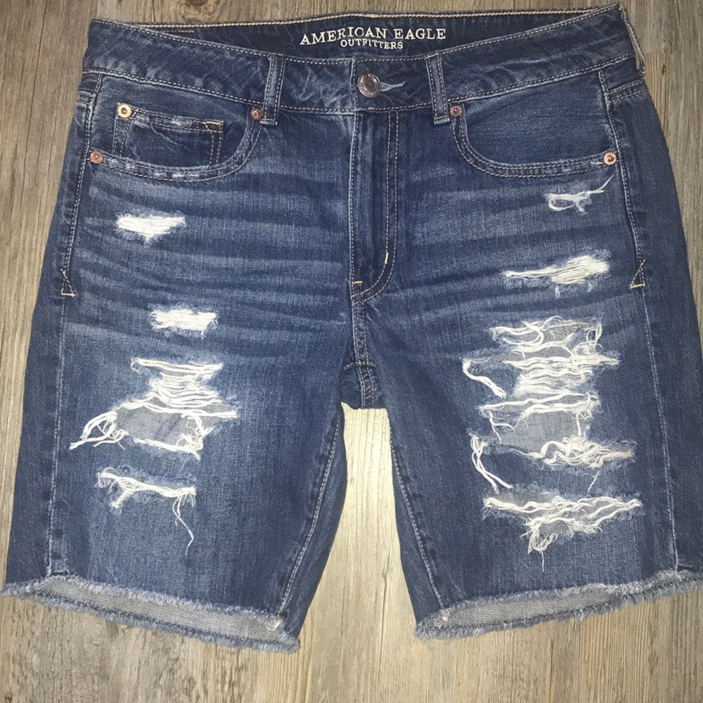 American Eagle Tomgirl Denim Bermuda Short